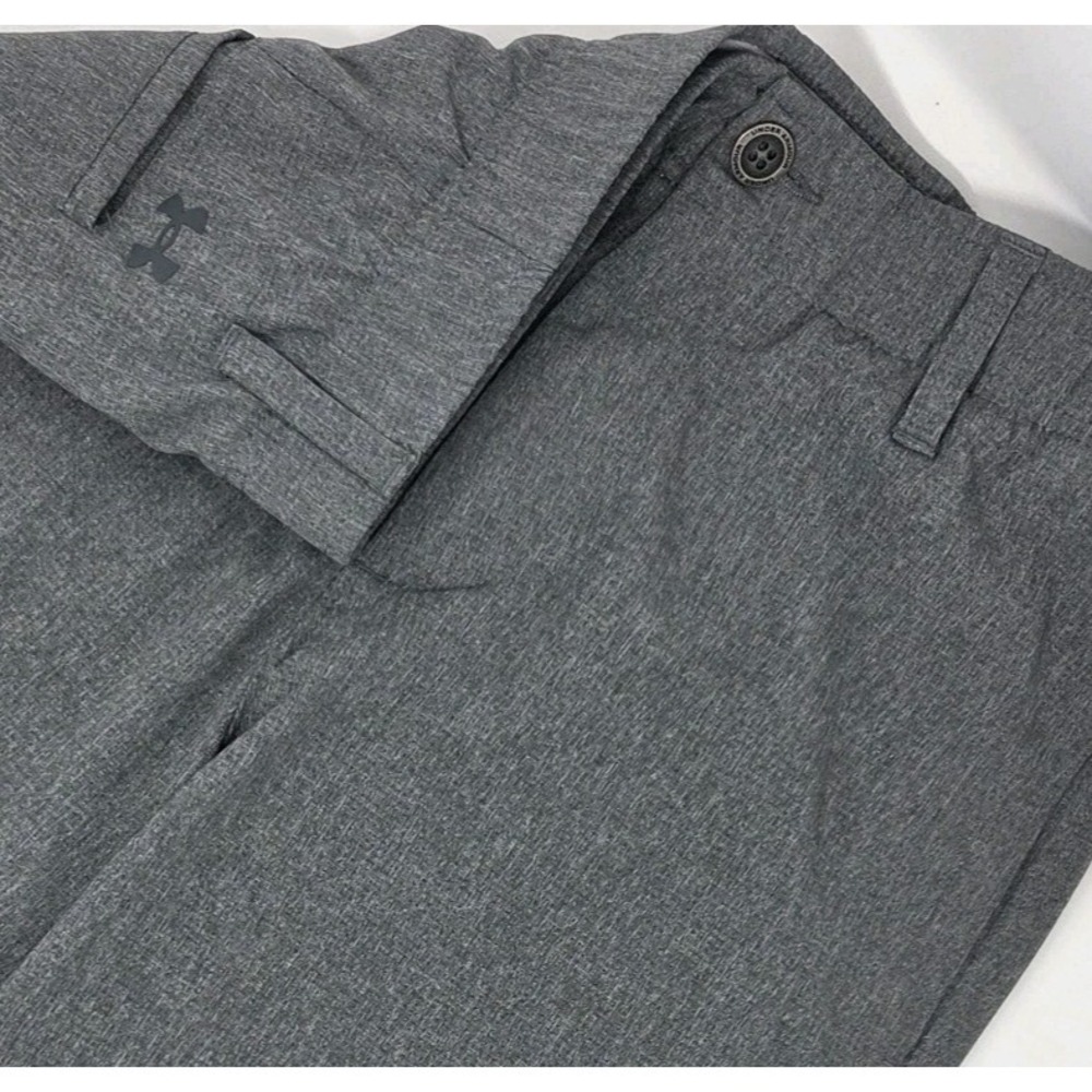 Under Armour Match Play Golf Shorts Mens 30 Gray Chino Stretch Gripper Waist 9"